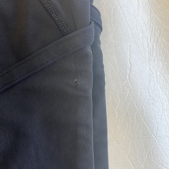 Lulu lemon tights - Picture 4 of 4